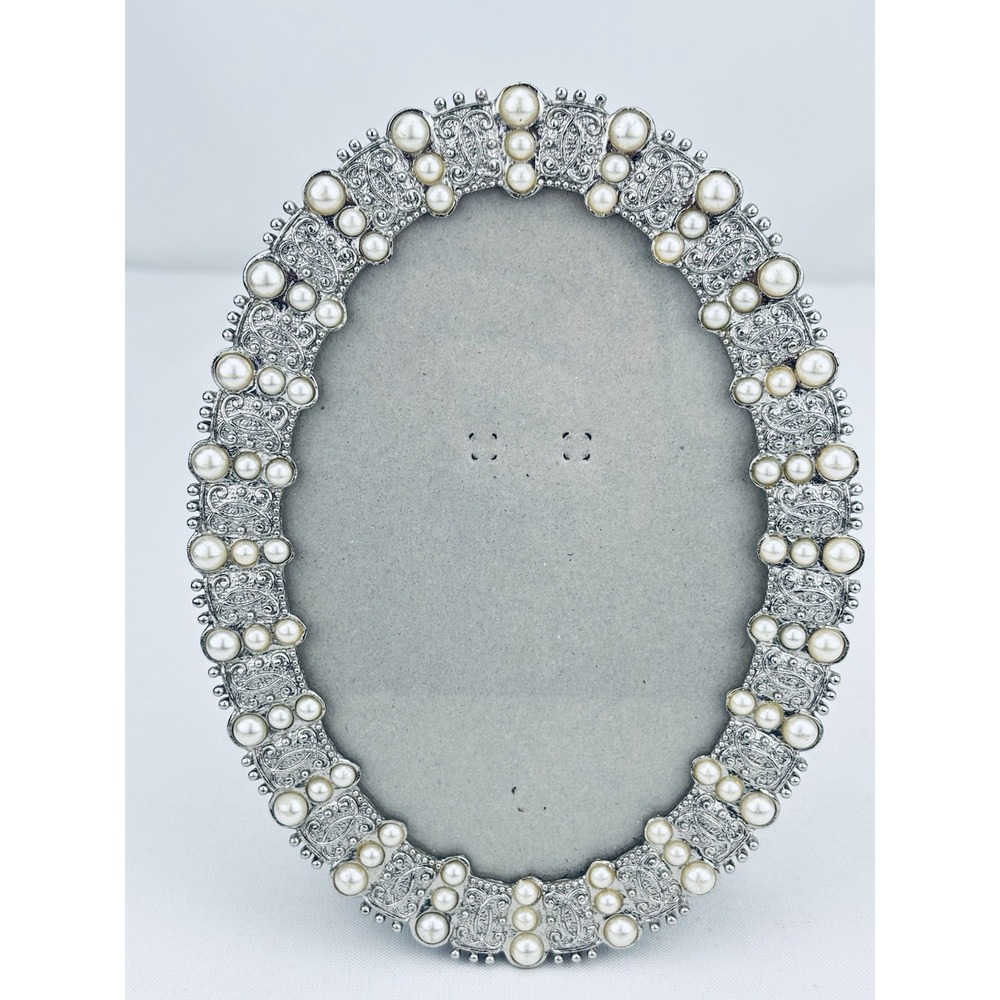 Vintage Style Silver Faux Pearl Oval Picture Frame 4x6 Ornate Filigree Jeweled